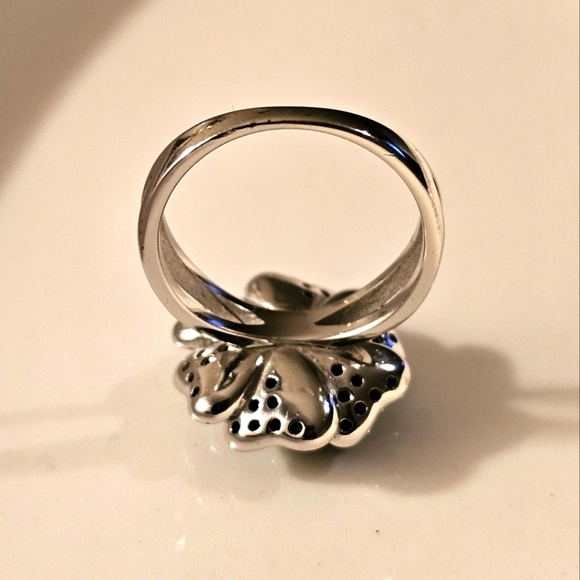 1.10 CTW Round Black Spinel Rhodium Over Sterling Silver Flower Ring R1P25 - Picture 8 of 10